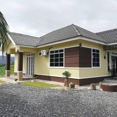 Damai D Homestay Kangar Eksteriør billede